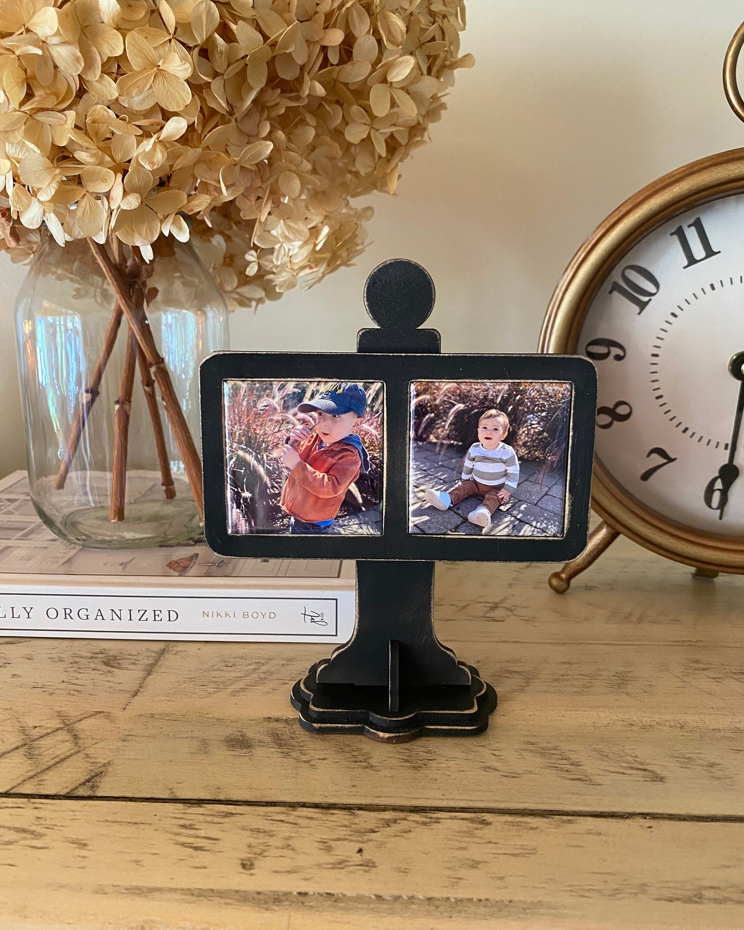 Standing Magnet Frame